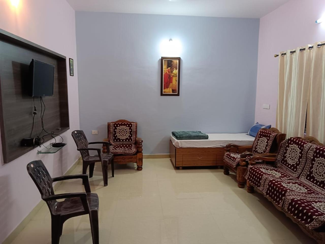 Venissa Serviceapartment Chikmagalūr المظهر الخارجي الصورة