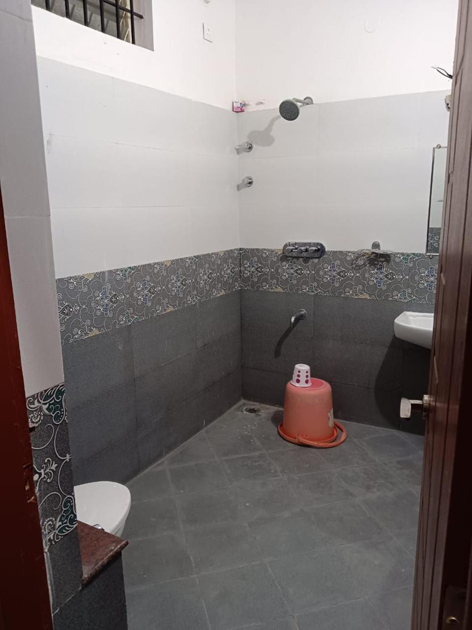 Venissa Serviceapartment Chikmagalūr المظهر الخارجي الصورة